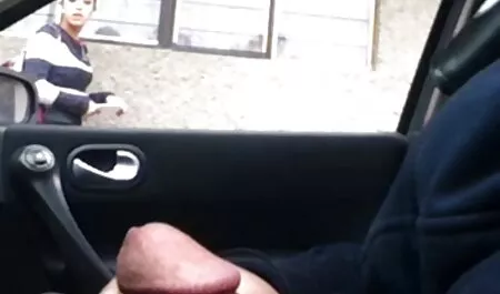 Diese schwarze Hure liebt große fette weiße mom und sohn sex Schwänze