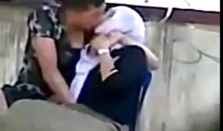 DH 110 sex mutter sohn video Der Fickkünstler