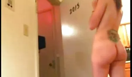 Hottie mit schöner Beute free porn mutter sohn geht anal