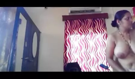 Marey sexvideo mutter sohn sexy Dame