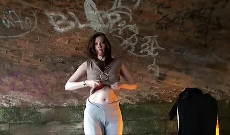 Schöne japanische free mutter sohn sex Frau